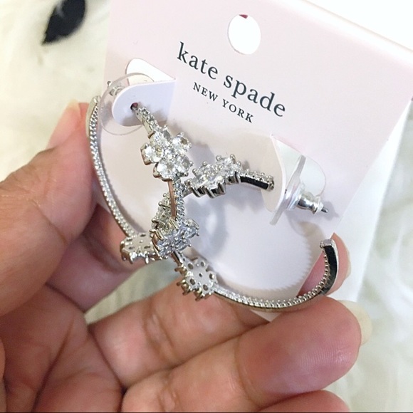 Kate Spade Gleaming Gardenia Flower Silver Hoop Earrings - Picture 4 of 4